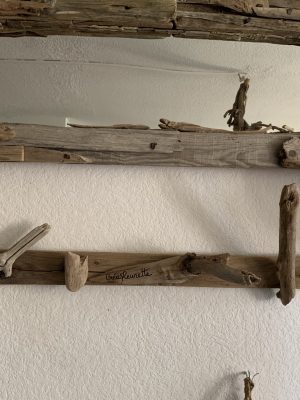 Patère en bois flotté zéro déchet et 5 crochets