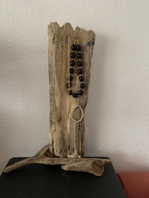 Porte bijoux en bois flotté