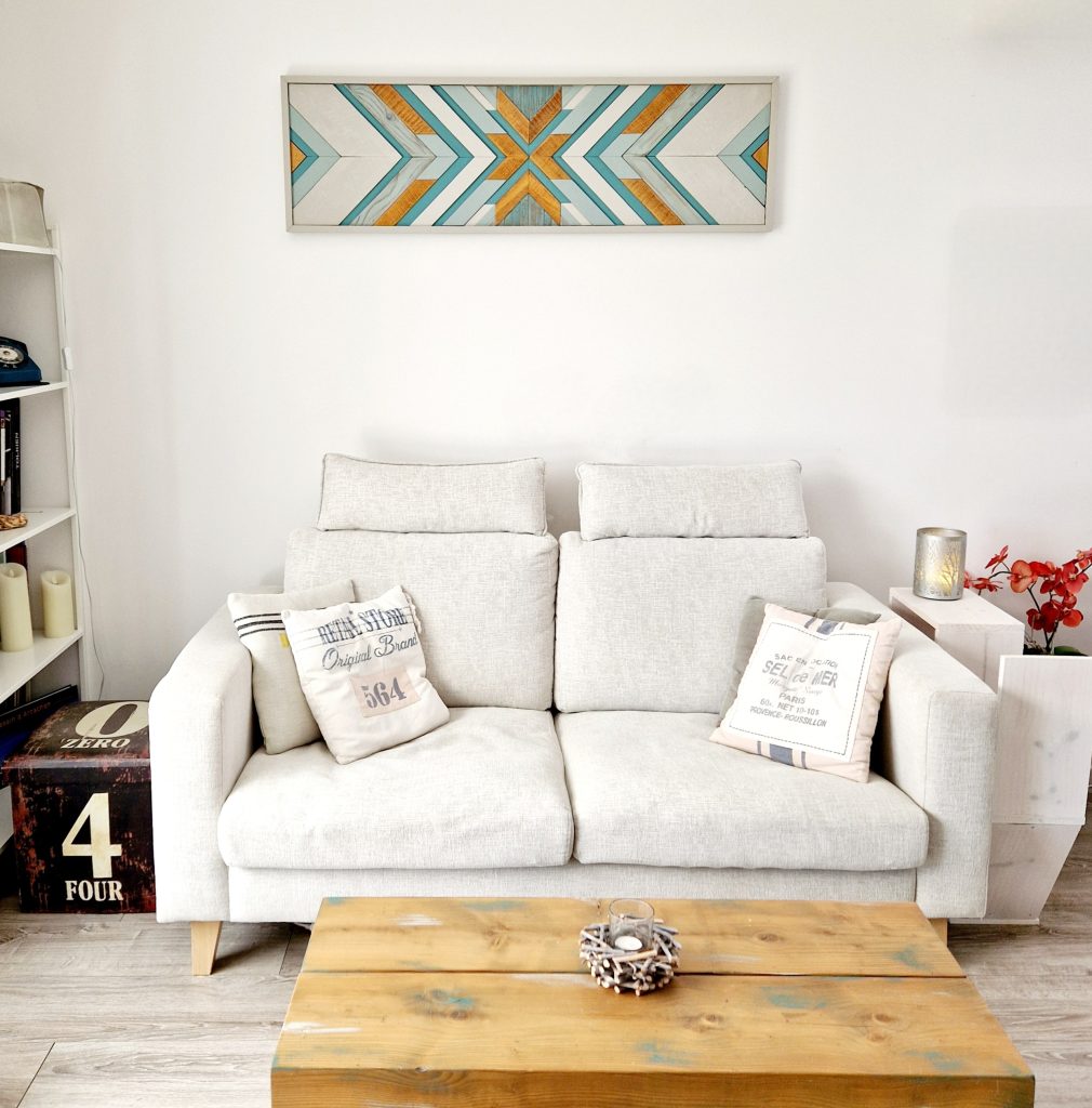 2nd Chance Créations Tableau bois dans salon