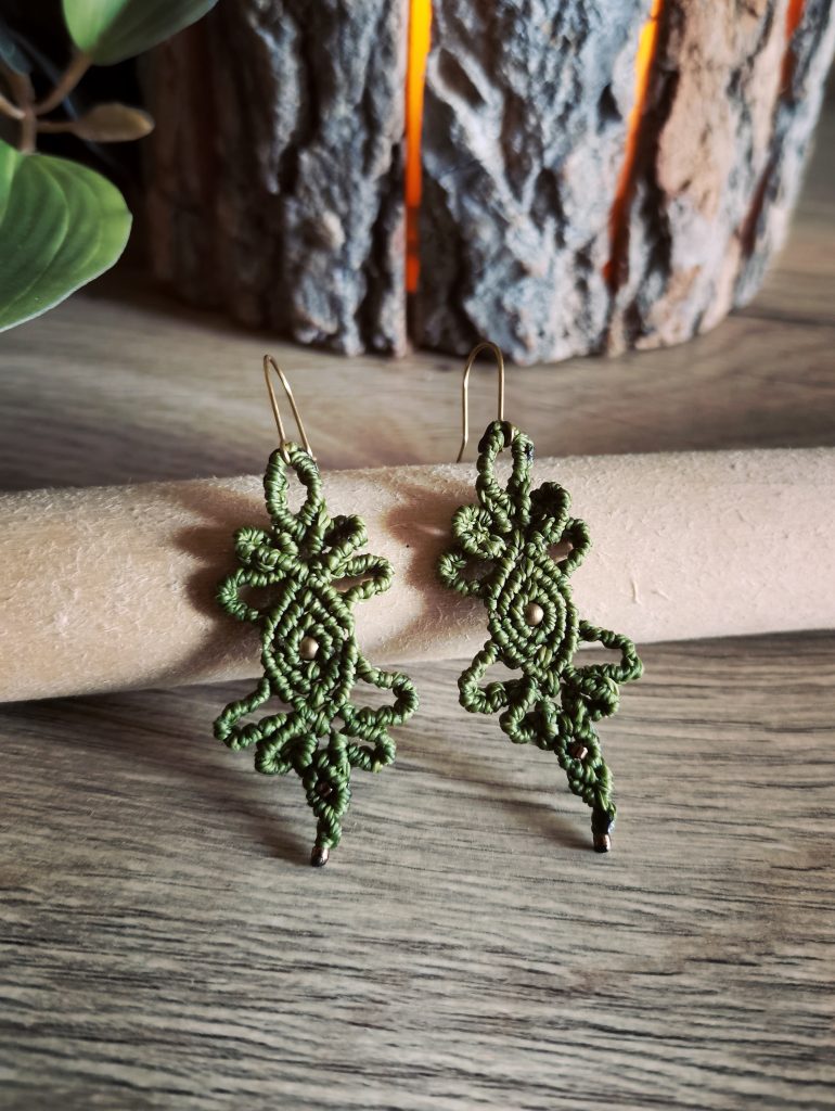 Ropeknot boucles d'oreilles en macramé verte