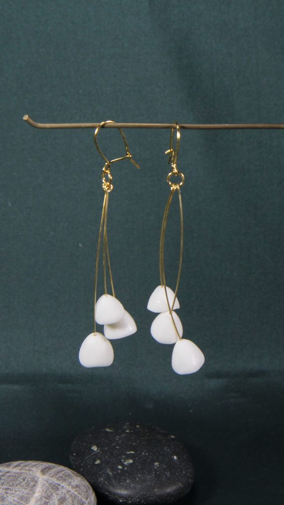 Zoïd boucles d'oreilles pendantes en céramique