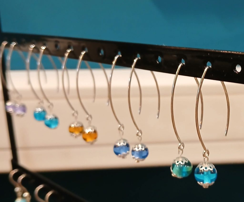 Verre l'au-delà Boucles d'oreilles en verre