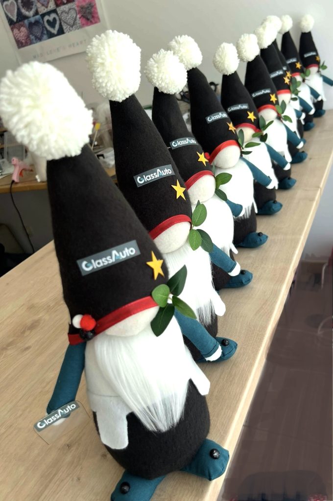 L’atelier enchanté Guss et Galla Gnomes personnalisés pour GlassAuto